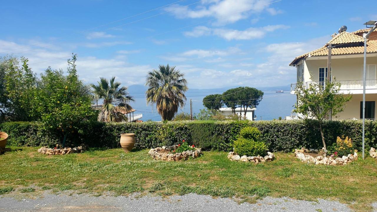 Studio Holiday Kalamata Exterior foto