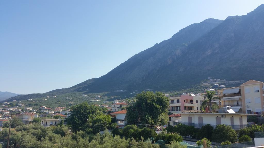 Studio Holiday Kalamata Exterior foto
