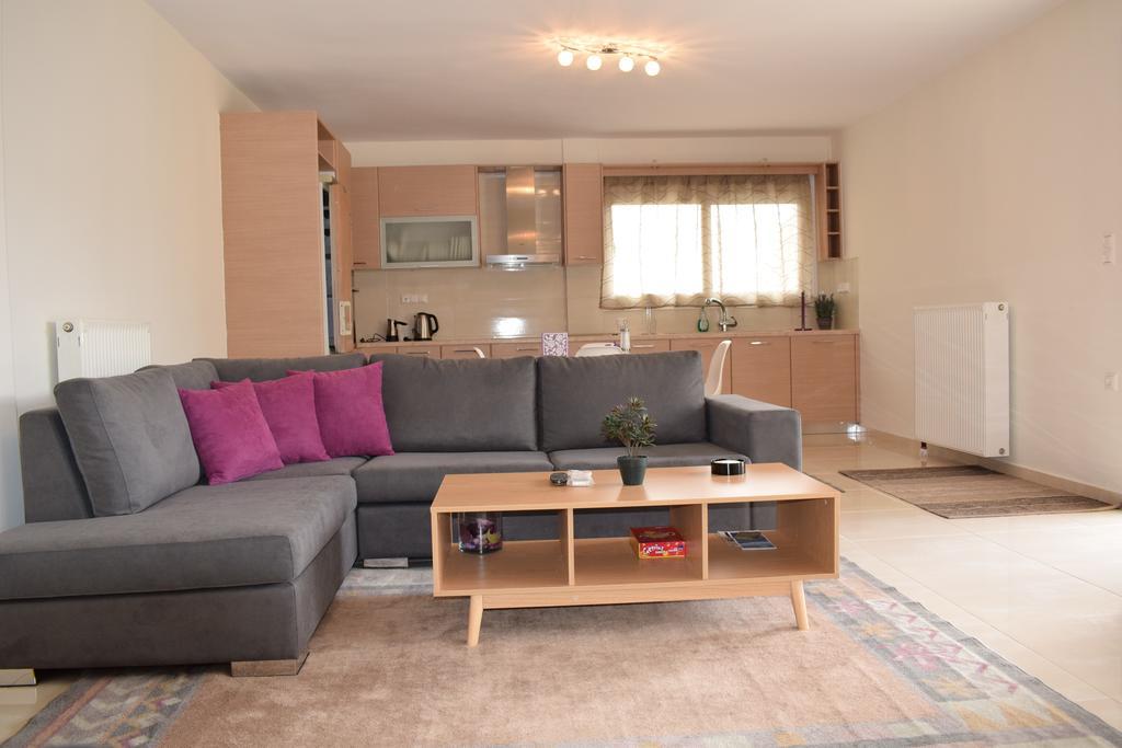 Studio Holiday Kalamata Exterior foto