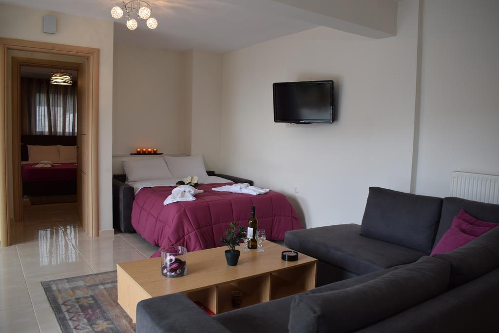 Studio Holiday Kalamata Exterior foto